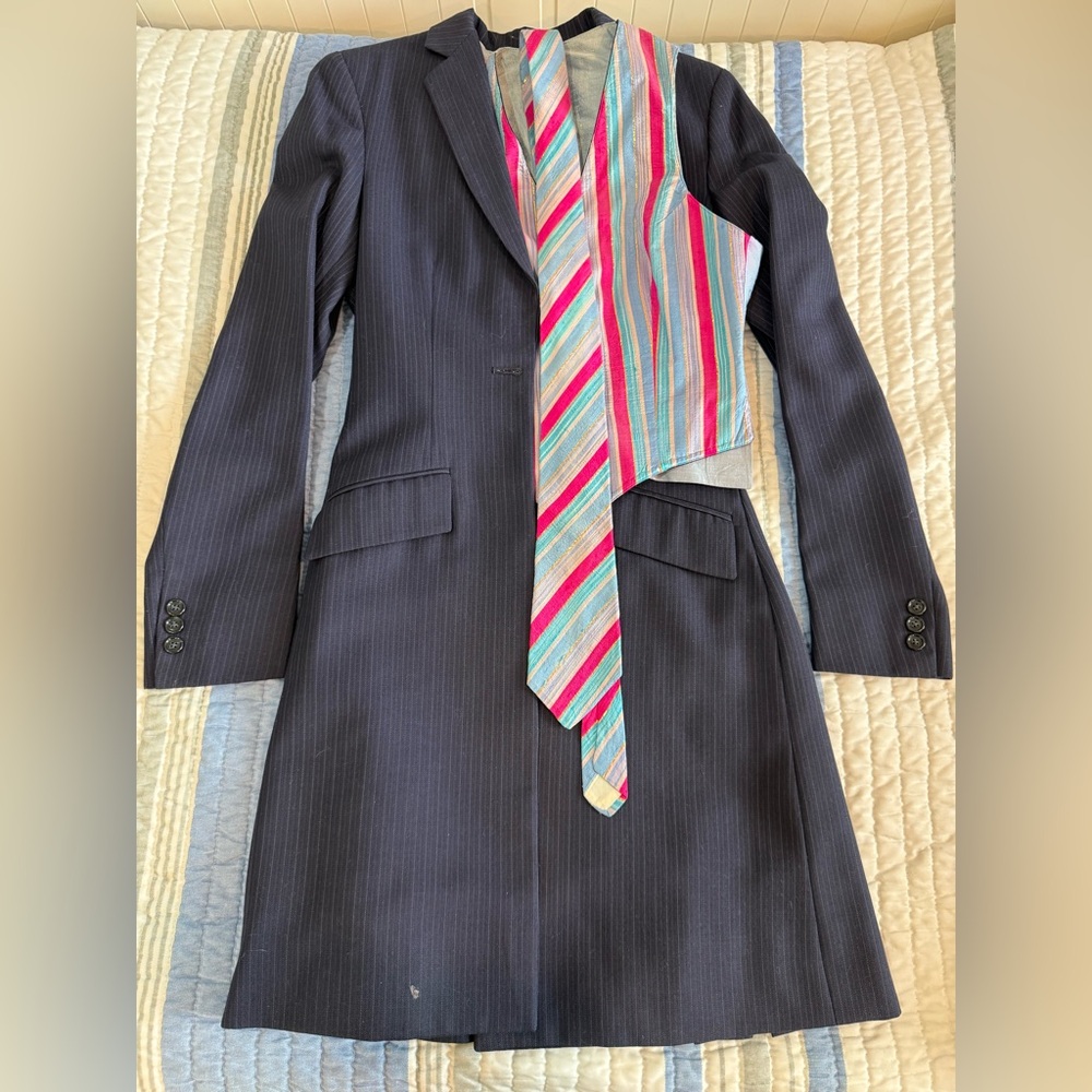 Show Season Saddleseat suit in EUC (size XS)